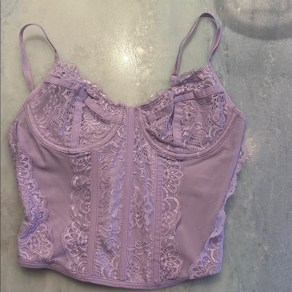 Elegant Lace Bralette in Lavender